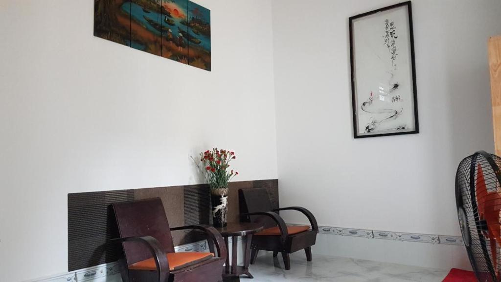 Hoa Lan Motel & Homestay Giong Tu Dien Zewnętrze zdjęcie